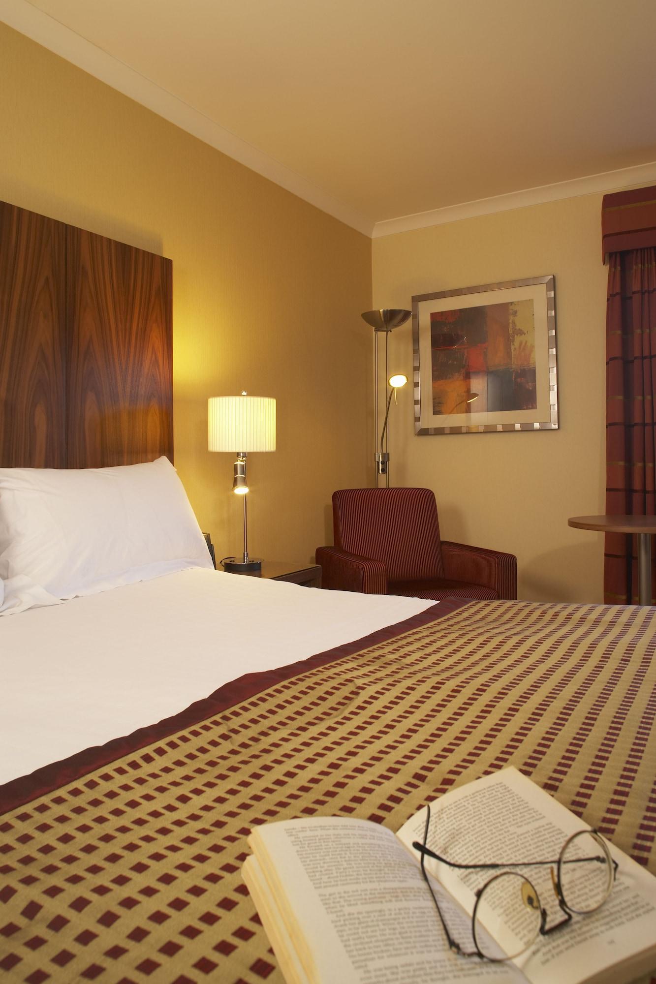 Delta Hotels By Marriott Milton Keynes Dış mekan fotoğraf