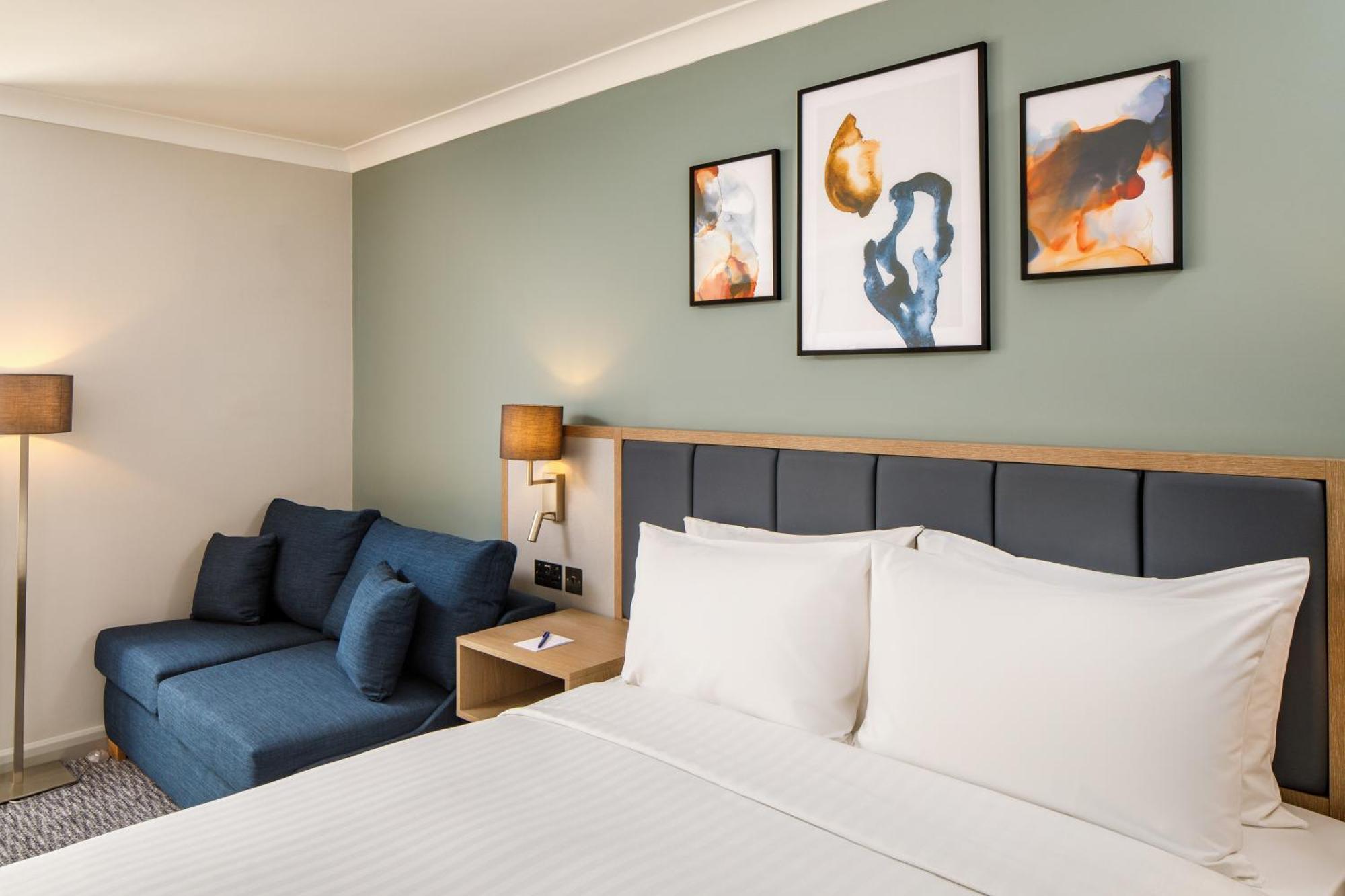 Delta Hotels By Marriott Milton Keynes Dış mekan fotoğraf