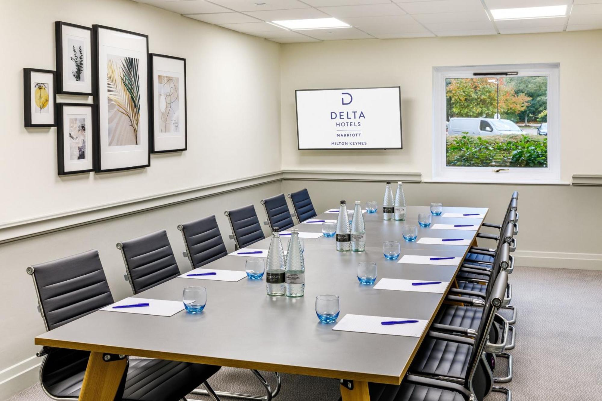 Delta Hotels By Marriott Milton Keynes Dış mekan fotoğraf