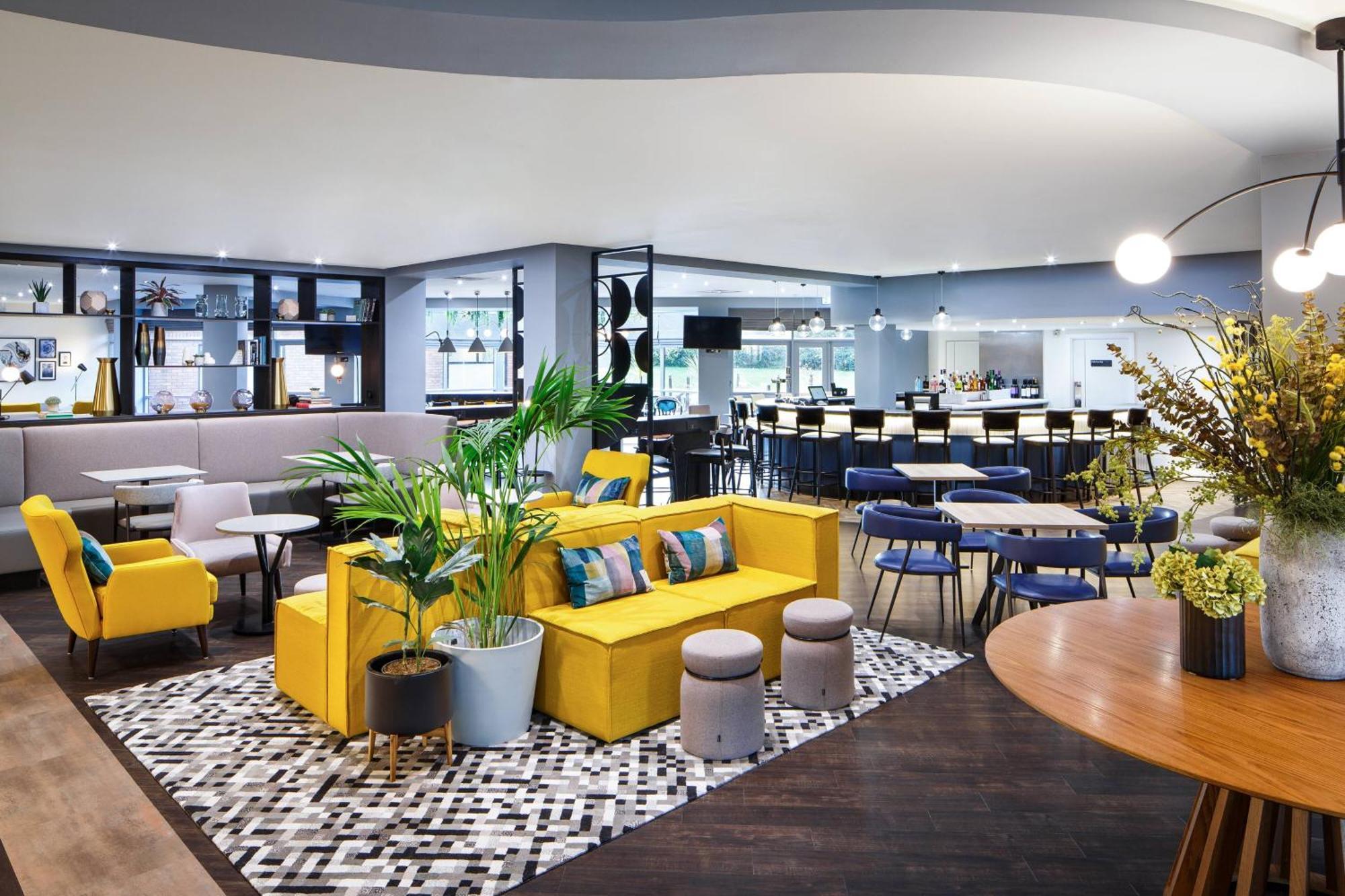 Delta Hotels By Marriott Milton Keynes Dış mekan fotoğraf