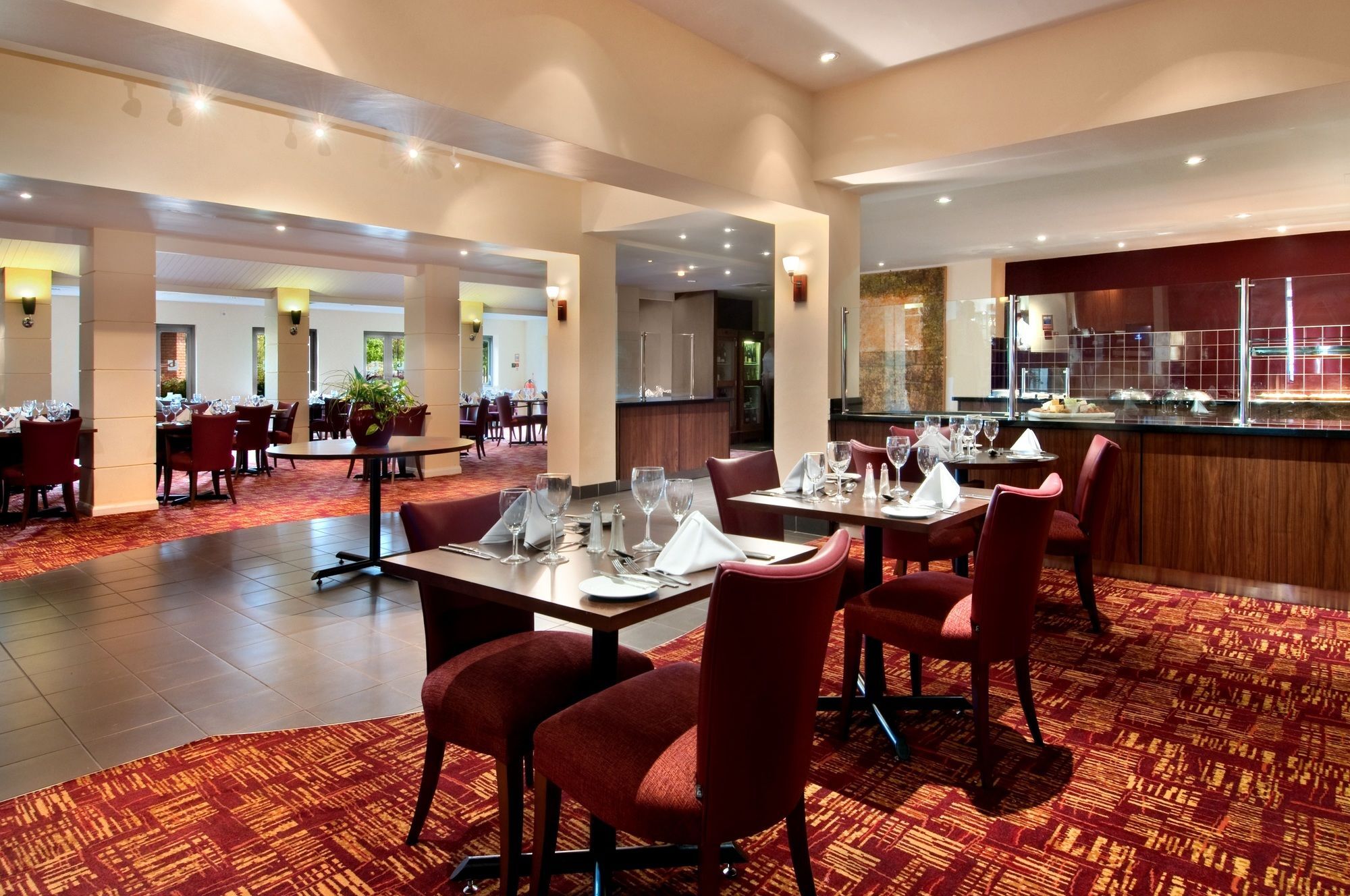 Delta Hotels By Marriott Milton Keynes Dış mekan fotoğraf